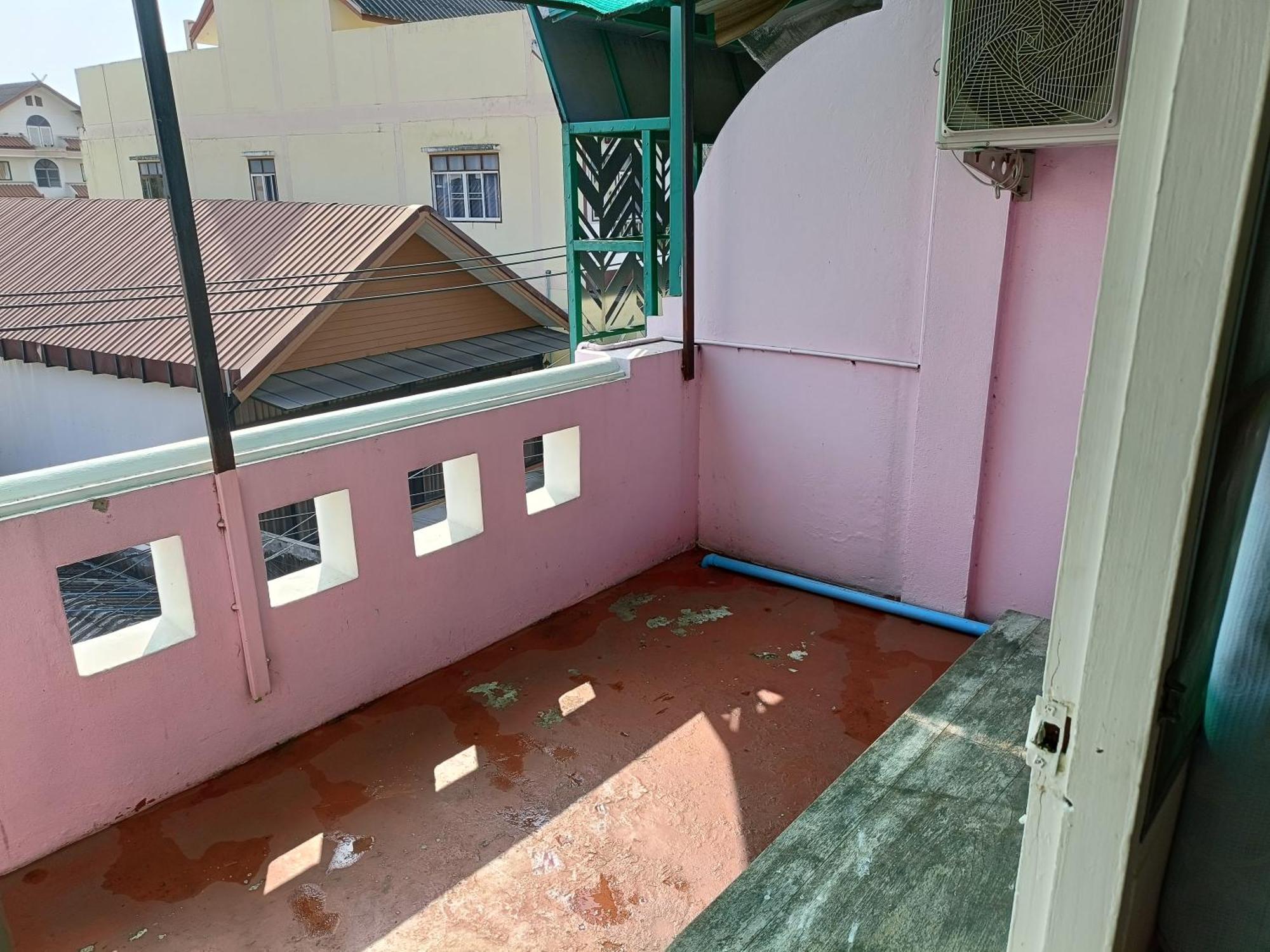 Better House 佰特客栈 Aparthotel Chiang Mai Exterior photo